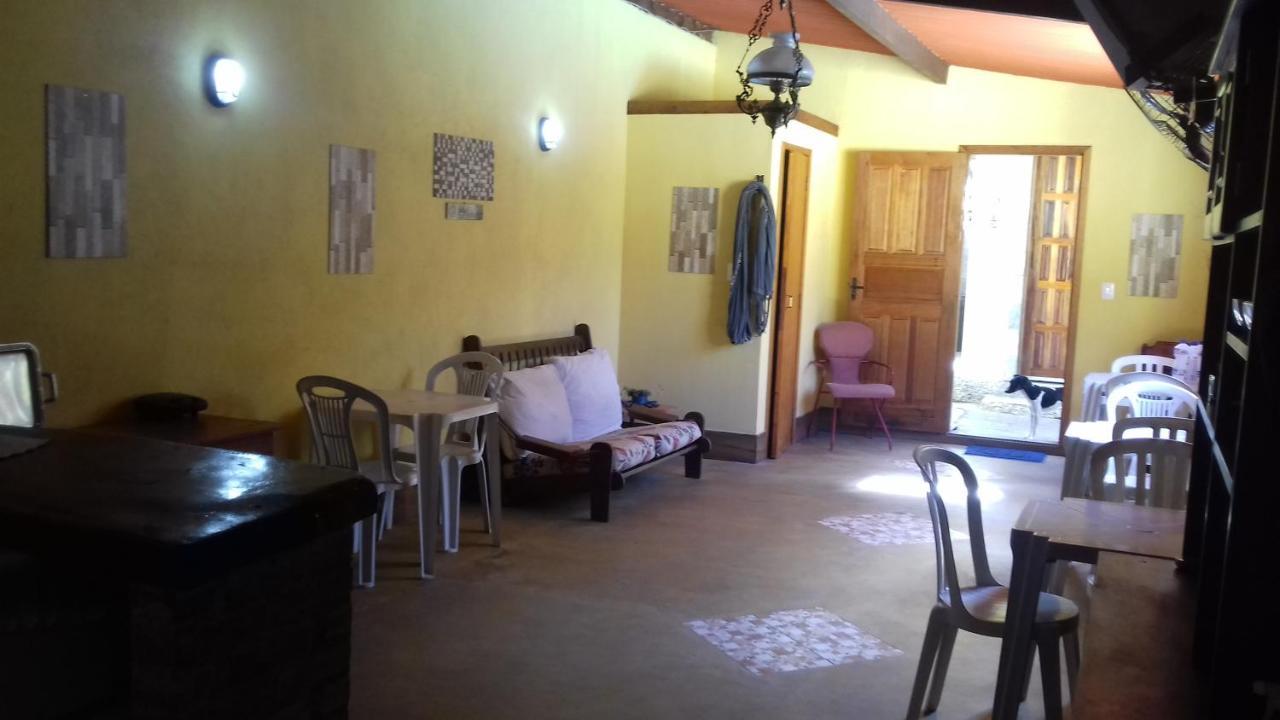 Sitio E Pousada Recanto Dos Ipes Терезополис Экстерьер фото